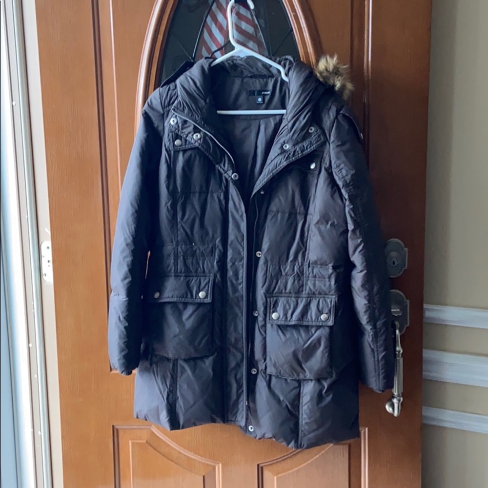Woman’s Aqua hooded winter coat.